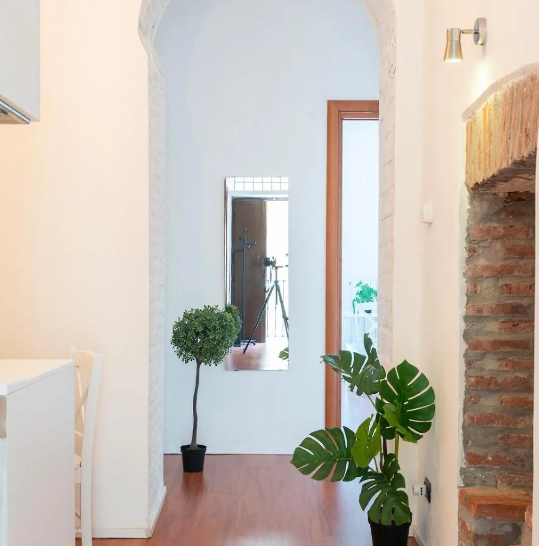 Cozy & Happy Flat In Milan Downtown公寓